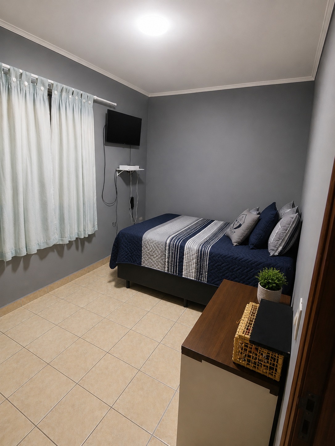 Imagens do imóveis Casa De 3 Dormitórios Em Várzea Paulista-SP