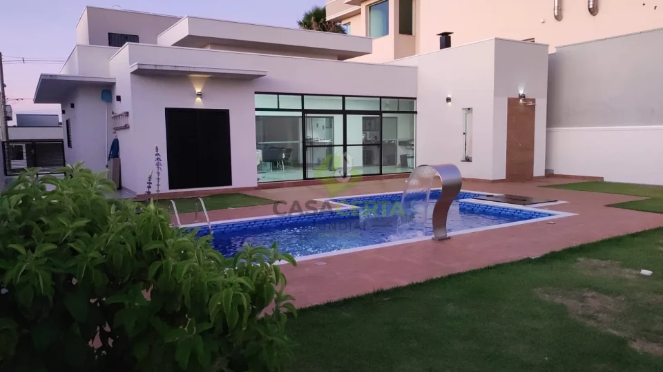 Imagens do imóveis Casa Térrea de Alto Padrão com Piscina e Área Gourmet à Venda no Condomínio Residencial Cambarah – Jarinu/SP | R$ 1.550.000