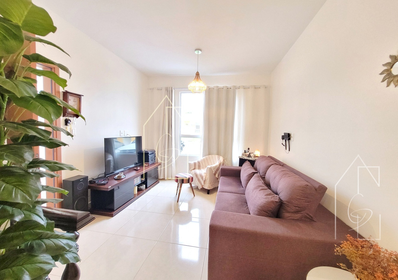 Imagens do imóveis linda casa com 2 quartos (1 suíte) 2 vagas à  venda em Flores, Manaus-AM;