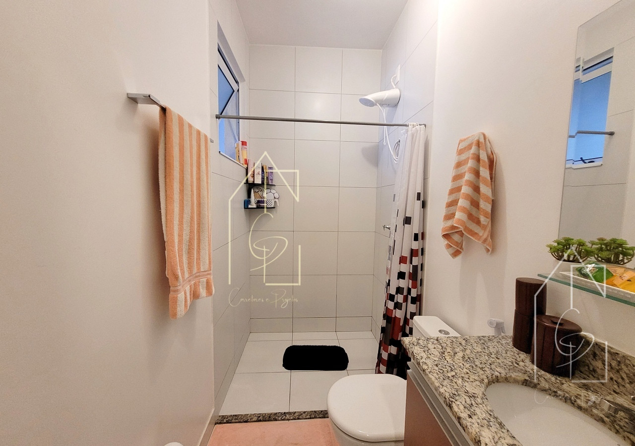 Imagens do imóveis linda casa com 2 quartos (1 suíte) 2 vagas à  venda em Flores, Manaus-AM;