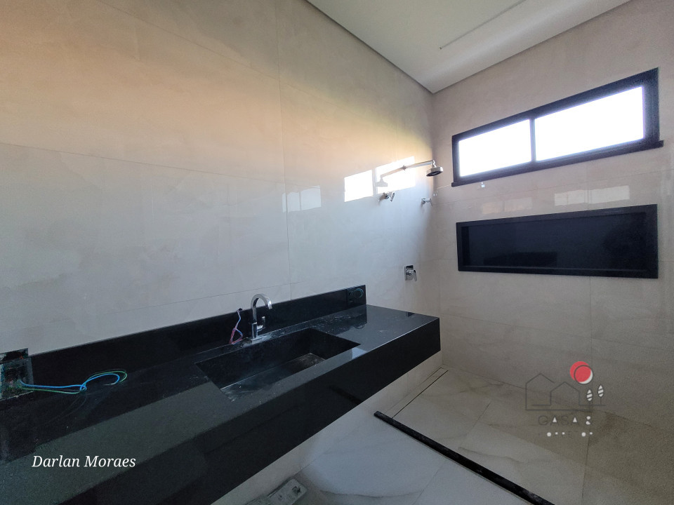 Imagens do imóveis Condominio Residencial Storil, casa de luxo duplex, 3 suítes à venda em Novo Aleixo;