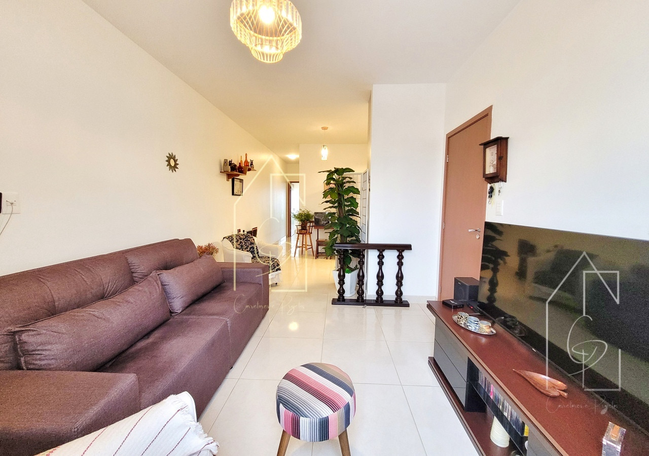 Imagens do imóveis linda casa com 2 quartos (1 suíte) 2 vagas à  venda em Flores, Manaus-AM;