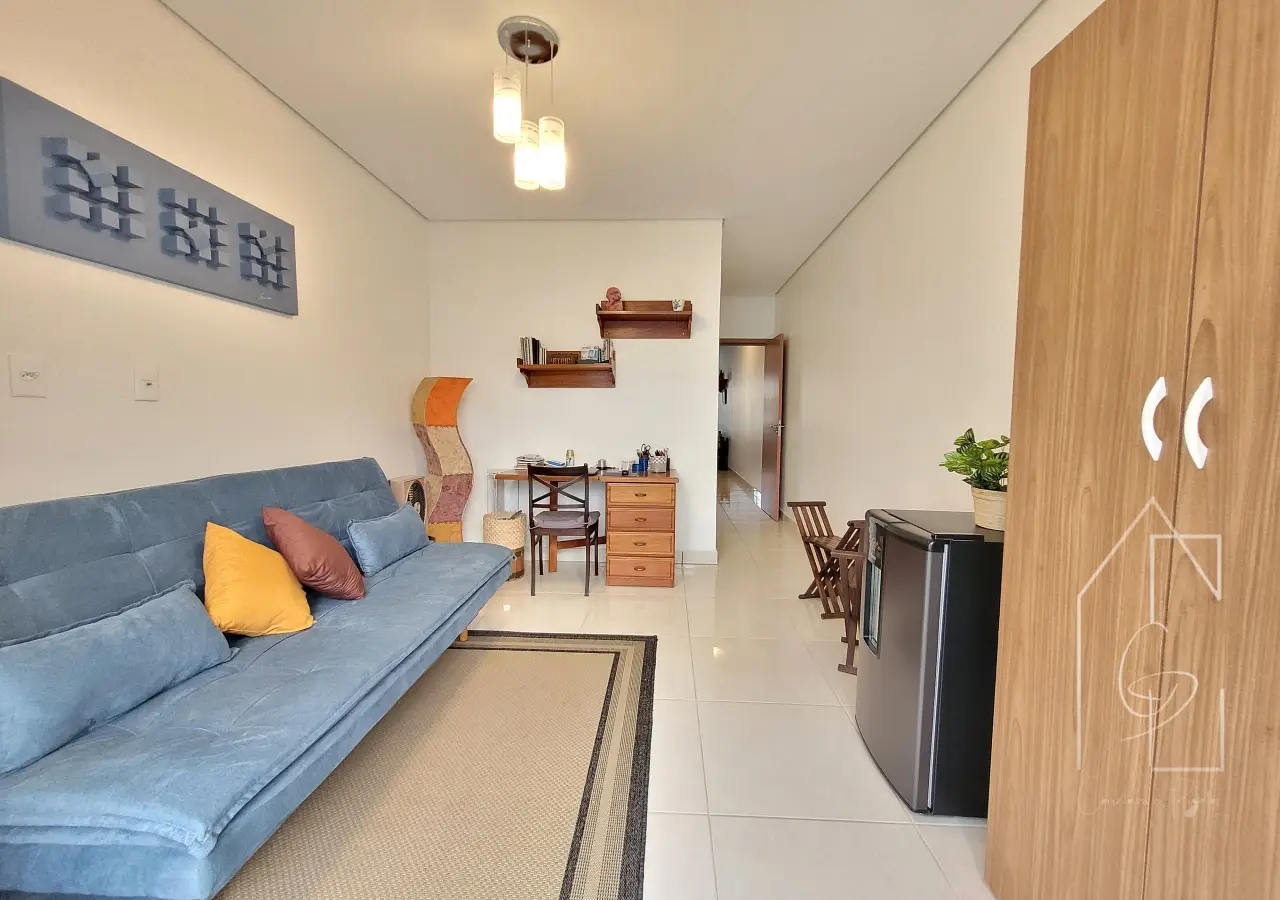 Imagens do imóveis linda casa com 2 quartos (1 suíte) 2 vagas à  venda em Flores, Manaus-AM;
