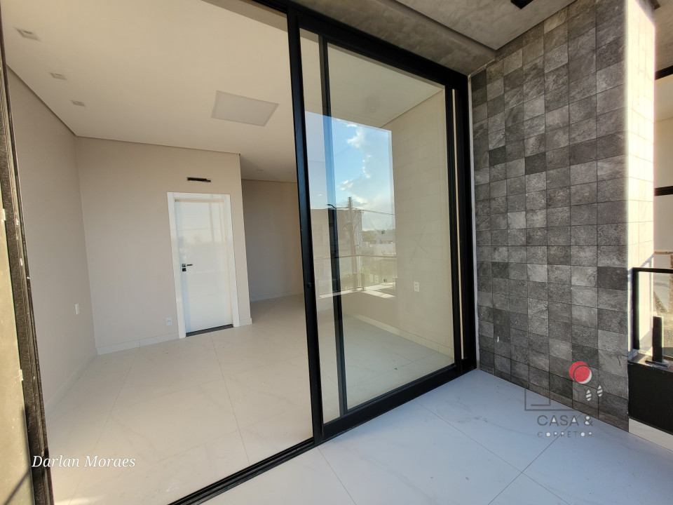 Imagens do imóveis Condominio Residencial Storil, casa de luxo duplex, 3 suítes à venda em Novo Aleixo;