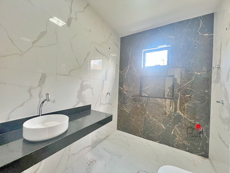 Imagens do imóveis Casa 4 quartos(2 suítes) à venda em Quinta das Marinas, Ponta Negra, Manaus-AM;