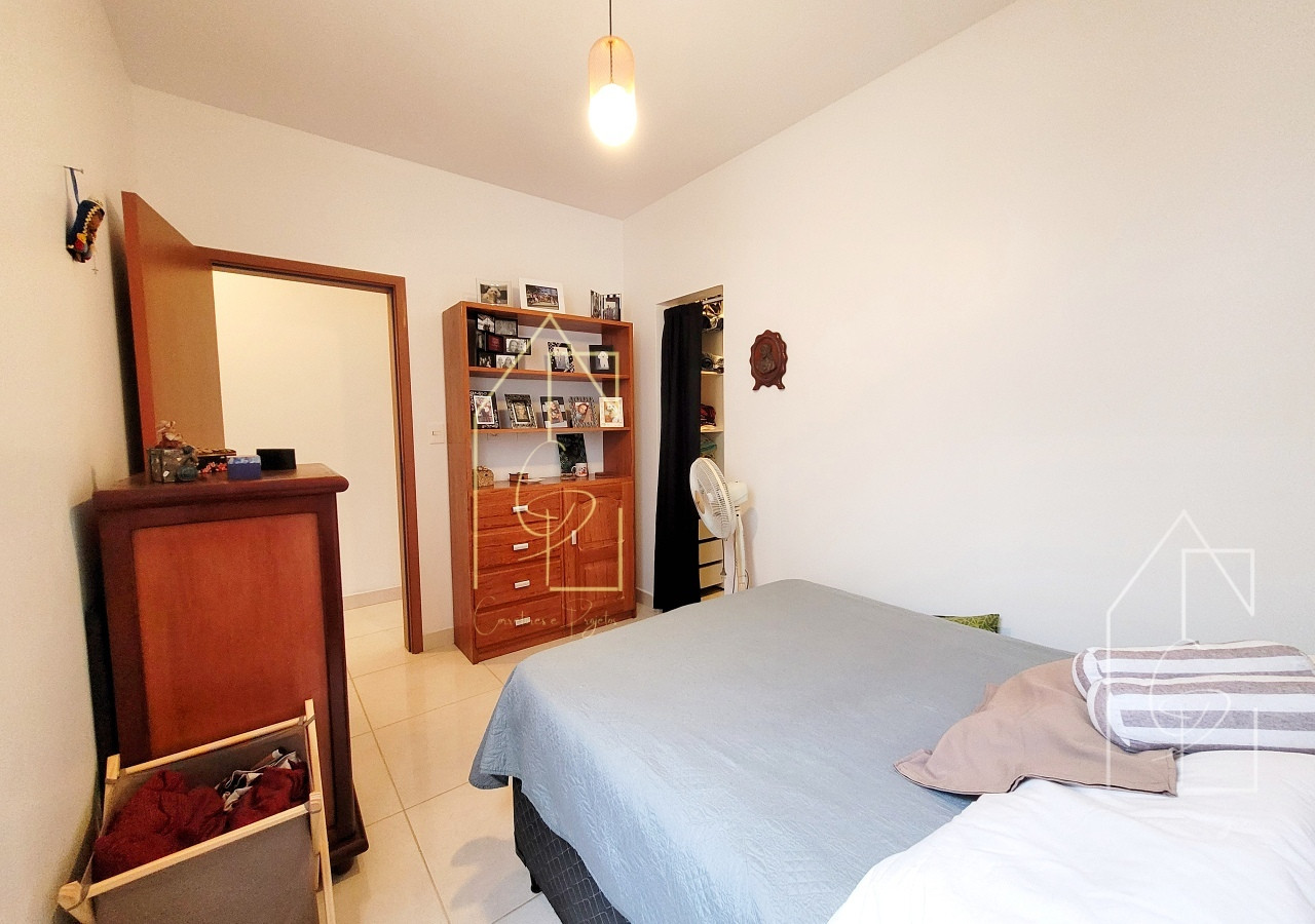 Imagens do imóveis linda casa com 2 quartos (1 suíte) 2 vagas à  venda em Flores, Manaus-AM;