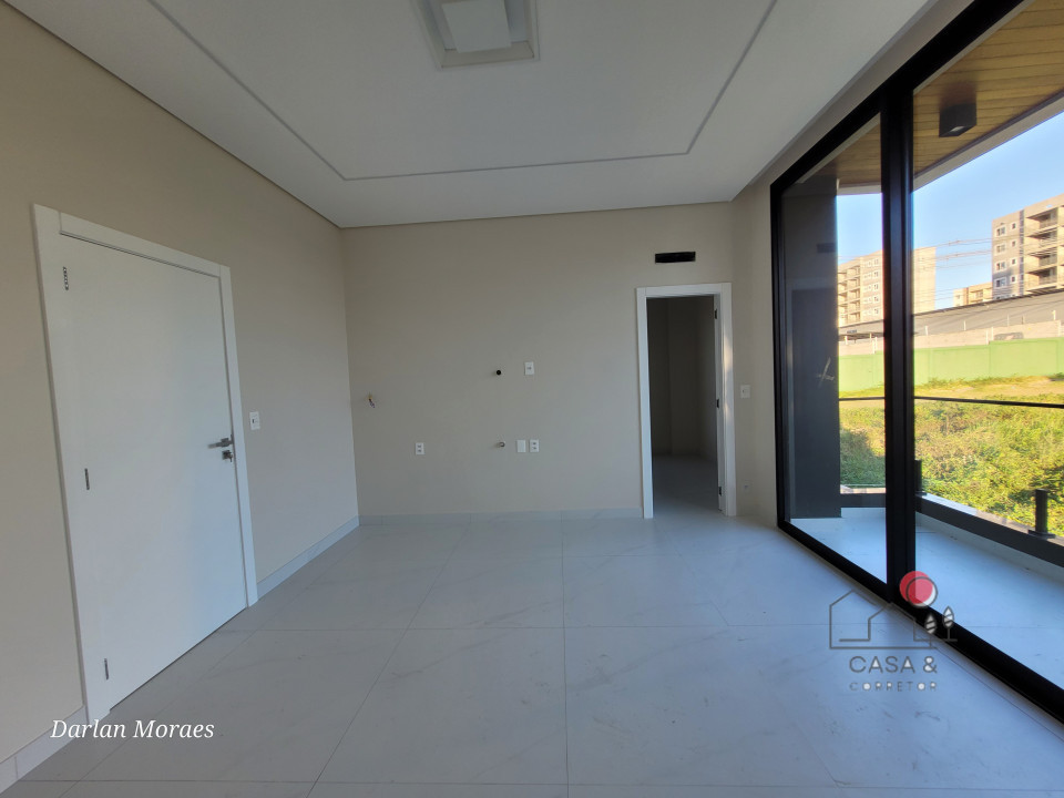 Imagens do imóveis Condominio Residencial Storil, casa de luxo duplex, 3 suítes à venda em Novo Aleixo;