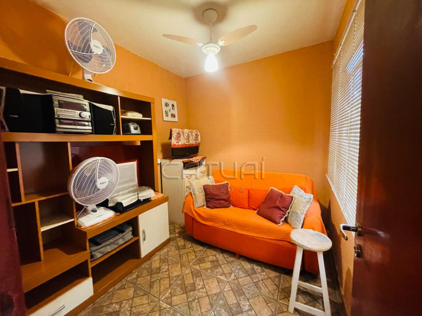 Casa à venda - Bairro Jardim Califórnia em Londrina Casa à venda - Bairro Jardim Califórnia em Londrina