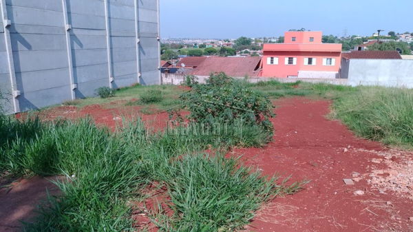 Terreno à venda - Bairro Indústrias Leves, Londrina Terreno à venda - Bairro Indústrias Leves, Londrina