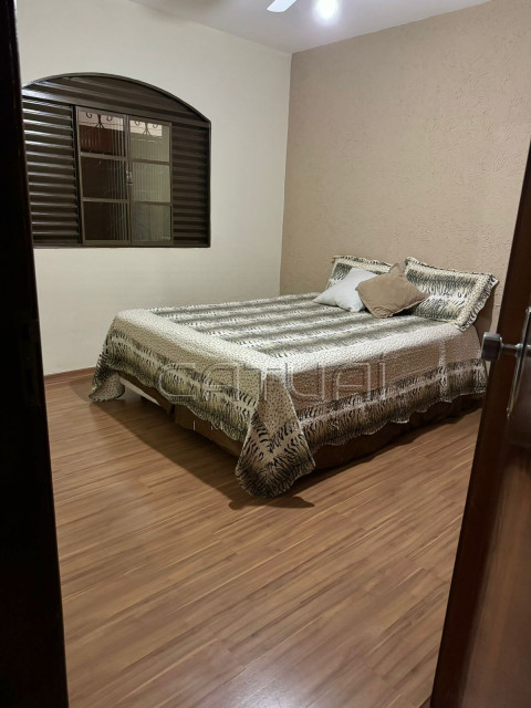 Casa à venda - Bairro Monte Belo em Londrina Casa à venda - Bairro Monte Belo em Londrina