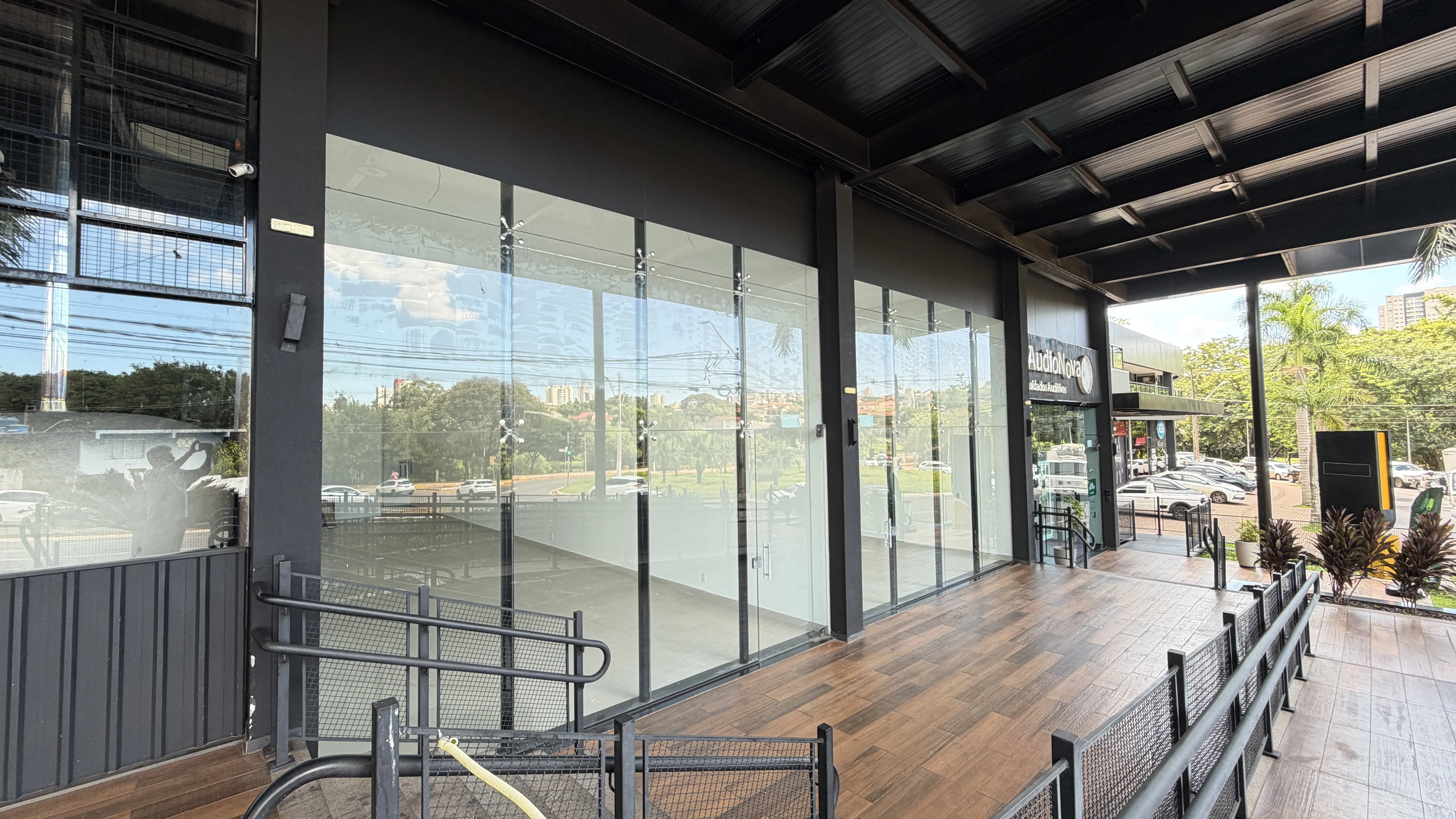 Comercial Para Alugar Av Ayrton Senna Londrina