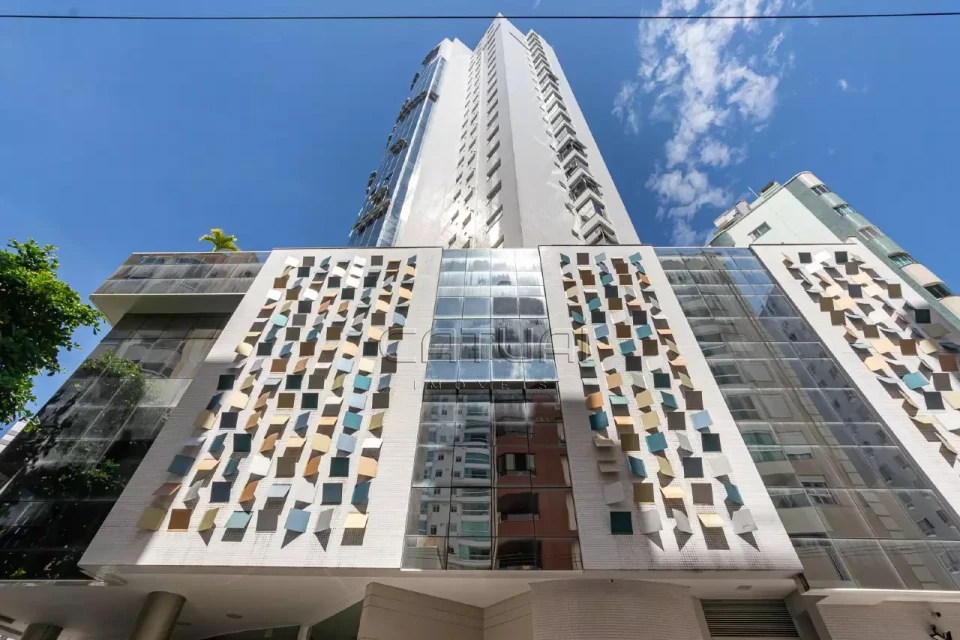 APARTAMENTO À VENDA SPAZIO BIANCO REISENCE BALNEÁRIO CAMBORIÚ APARTAMENTO À VENDA SPAZIO BIANCO REISENCE BALNEÁRIO CAMBORIÚ