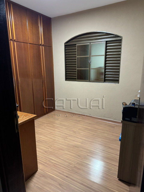 Casa à venda - Bairro Monte Belo em Londrina Casa à venda - Bairro Monte Belo em Londrina