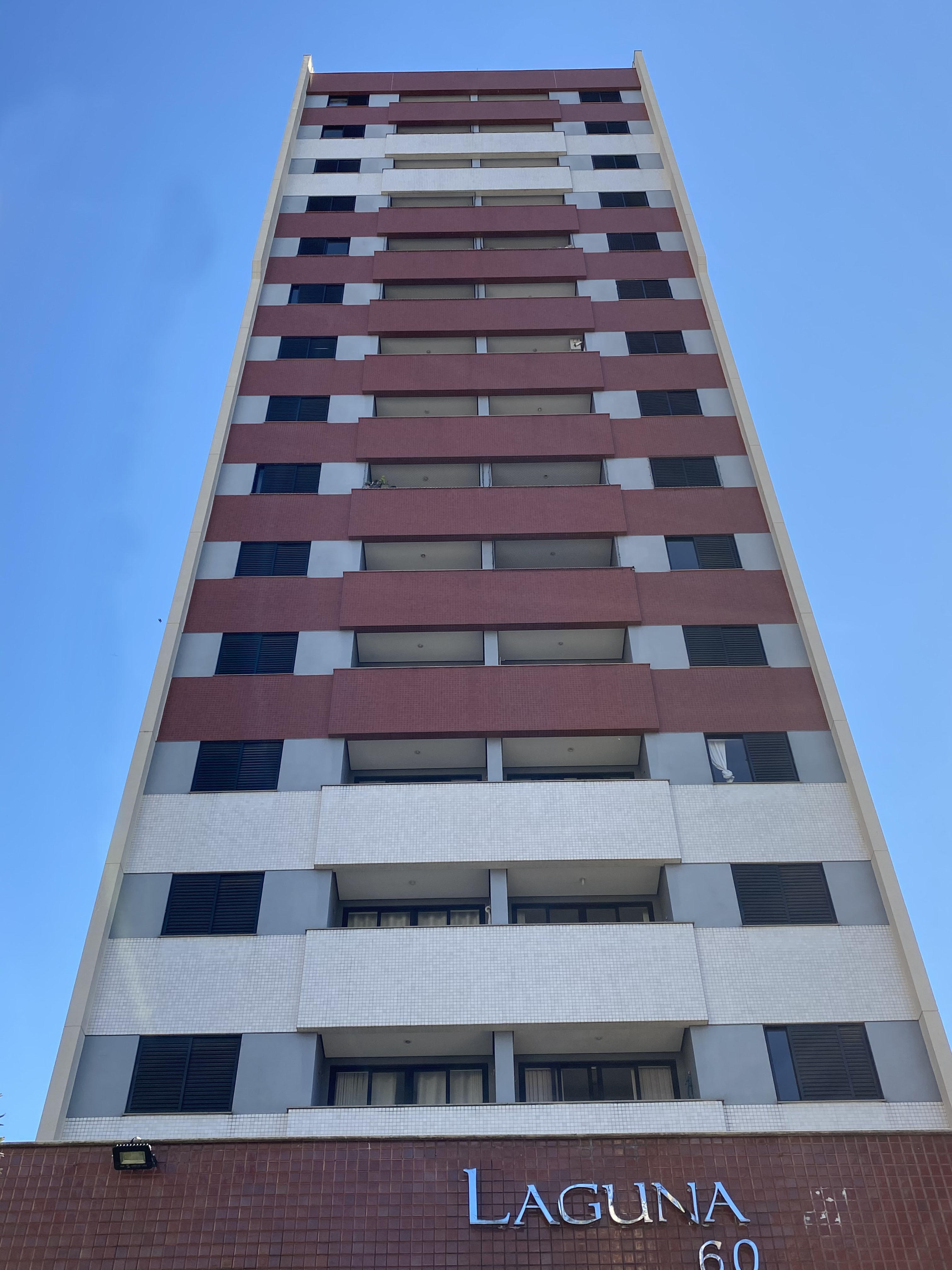 Apartamento à venda - Edifício Laguna - Jardim Higienópolis, Londrina