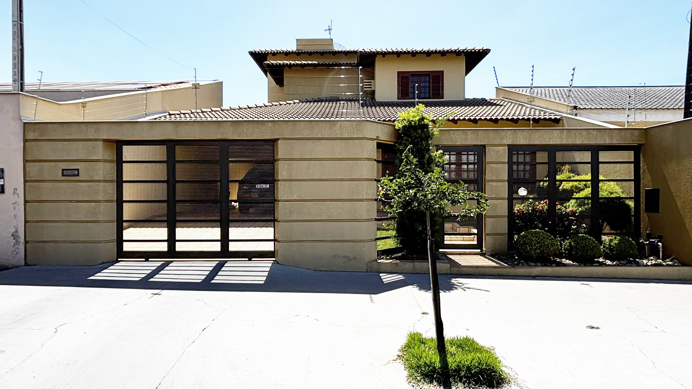 Casa Para Alugar Prox. Av. Maringa Londrina