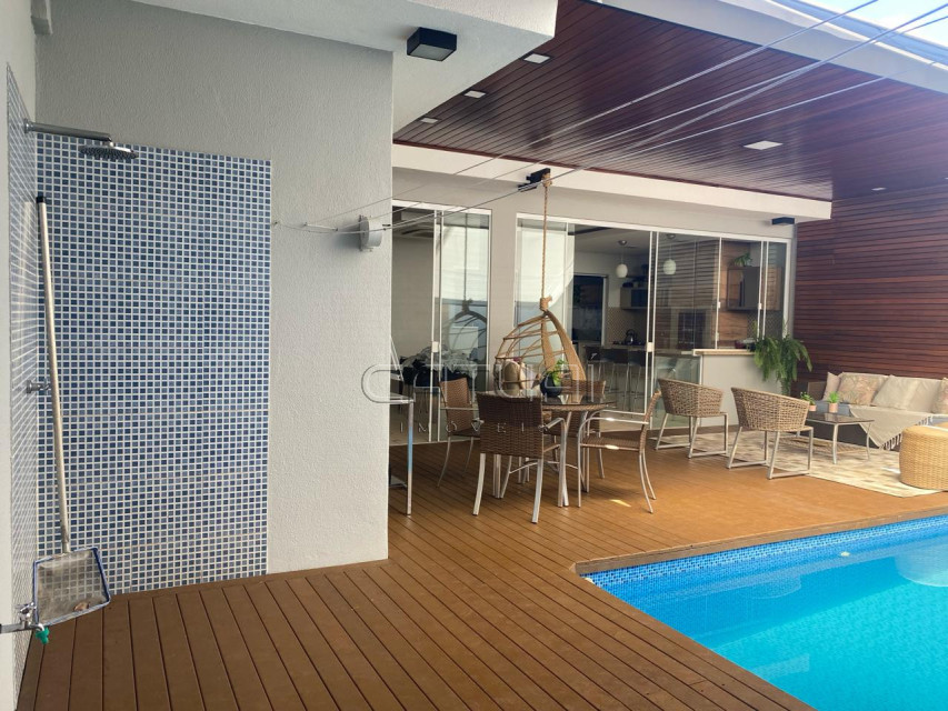 Casa à venda  - Bairro Pacaembu, Londrina Casa à venda  - Bairro Pacaembu, Londrina