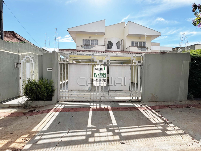 Casa à venda - Bairro Jardim Santo Antônio em Londrina