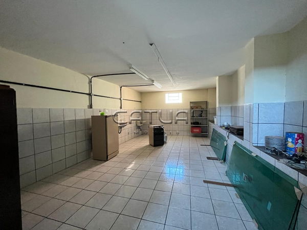 Prédio Comercial para alugar - Bairro Vila Santa Terezinha, Londrina Prédio Comercial para alugar - Bairro Vila Santa Terezinha, Londrina