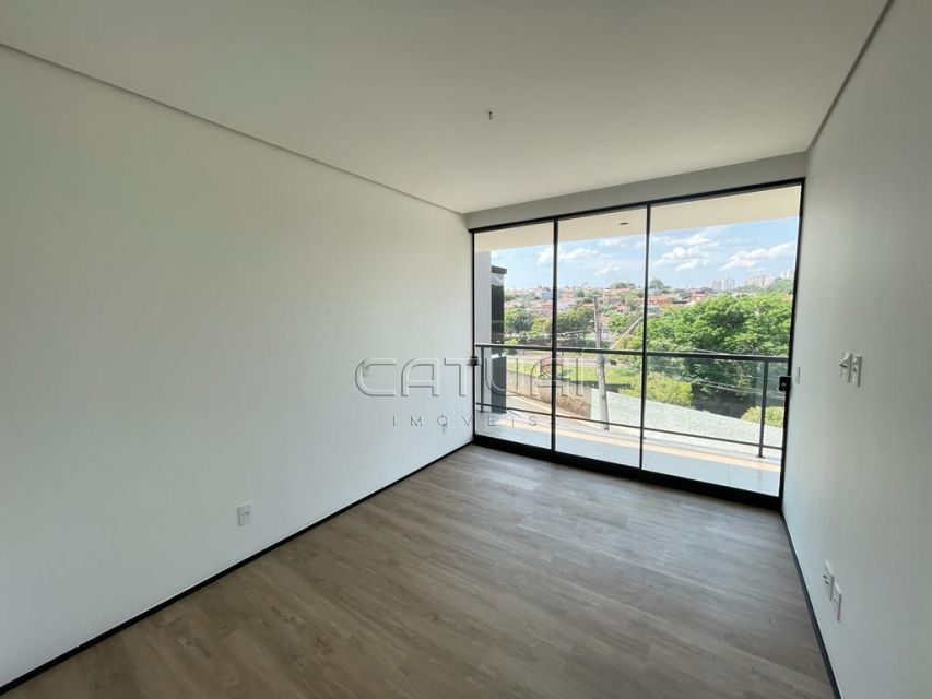 Casa Sobrado à venda - Bairro Universitário, Londrina Casa Sobrado à venda - Bairro Universitário, Londrina