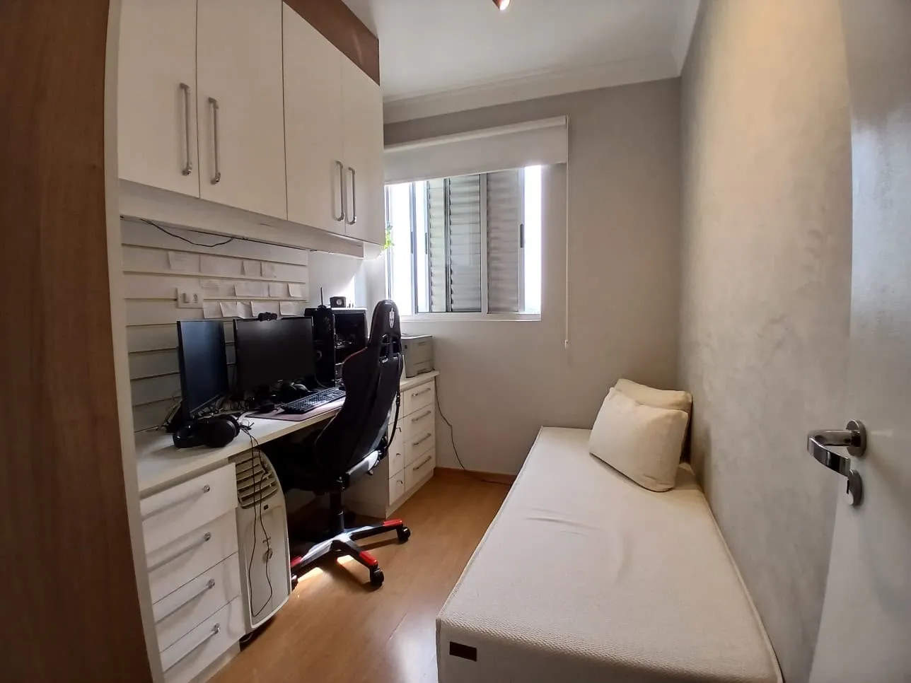 Apartamento  Mobiliado Para Alugar Torres Do Horizonte Londrina