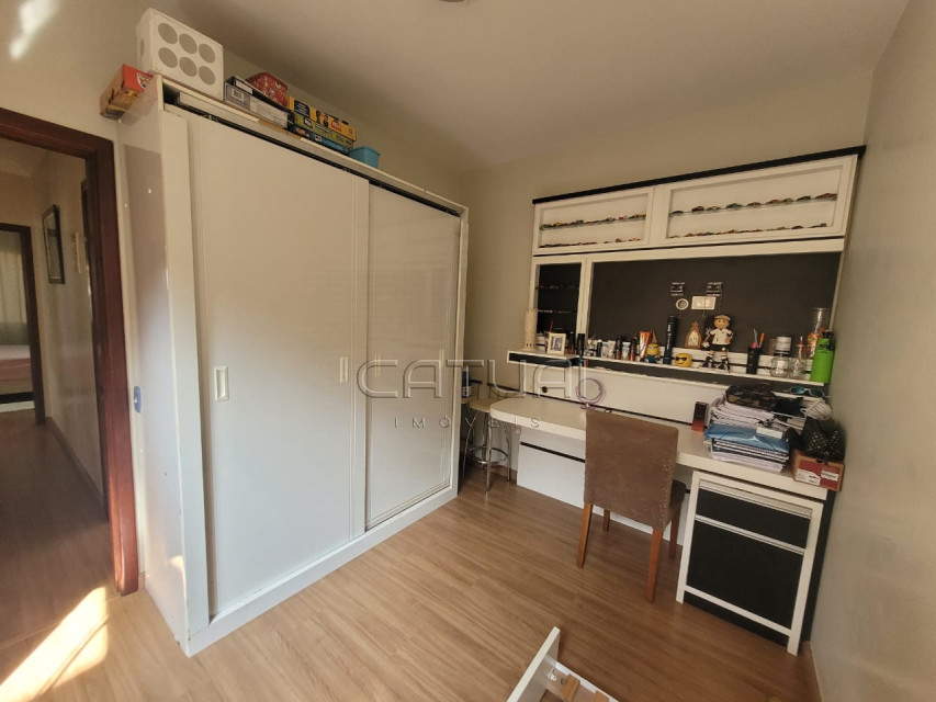 Casa à venda - Bairro Califórnia, Londrina Casa à venda - Bairro Califórnia, Londrina