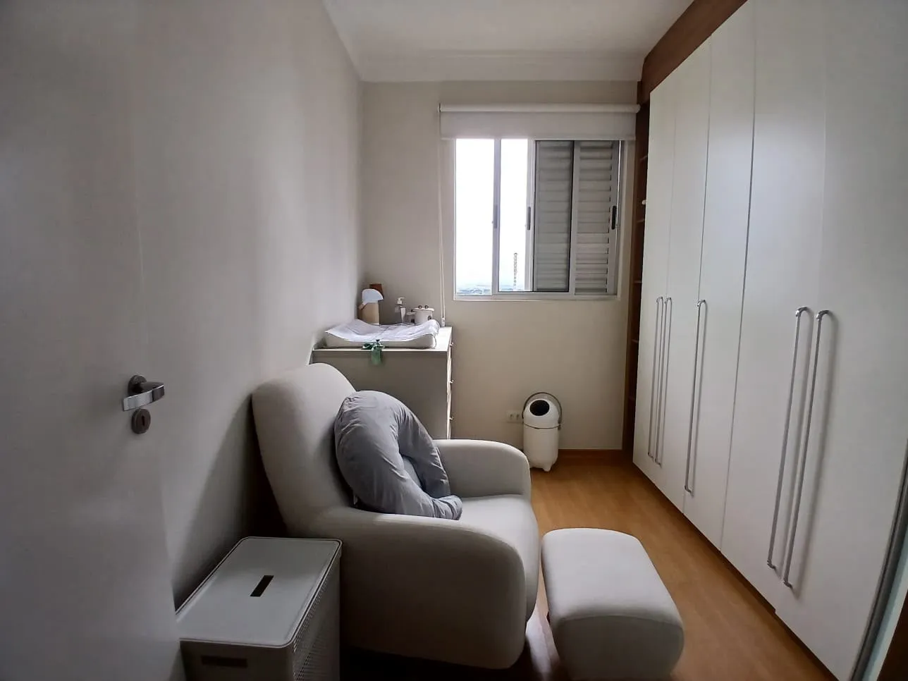 Apartamento  Mobiliado Para Alugar Torres Do Horizonte Londrina