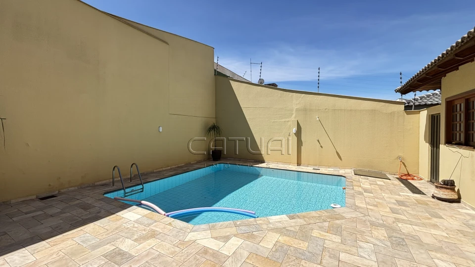 Casa Para Alugar Prox. Av. Maringa Londrina