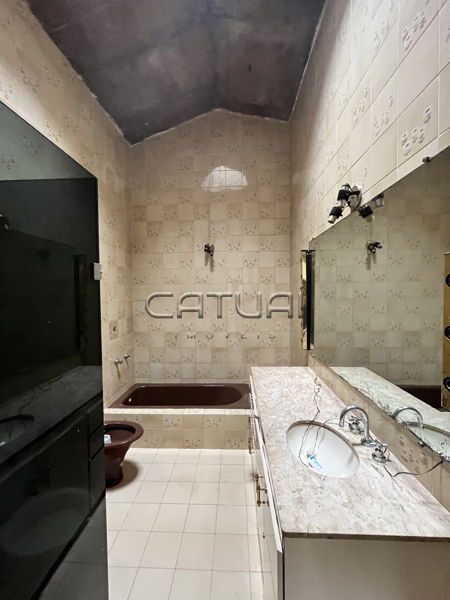 Casa Comercial para alugar - Bairro Vitória, Londrina Casa Comercial para alugar - Bairro Vitória, Londrina