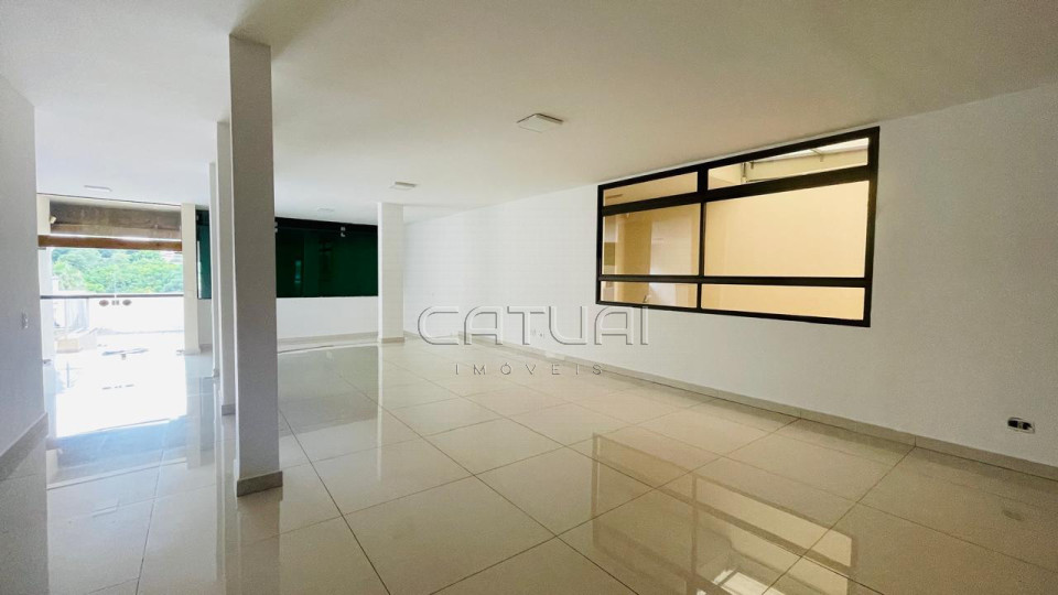 Casa à venda ou para alugar - Bairro Quebec em Londrina Casa à venda ou para alugar - Bairro Quebec em Londrina