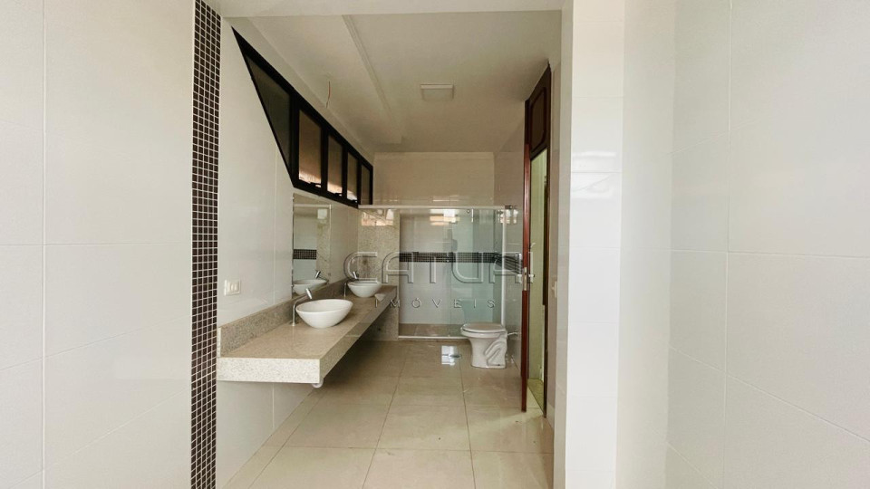 Casa à venda ou para alugar - Bairro Quebec em Londrina Casa à venda ou para alugar - Bairro Quebec em Londrina