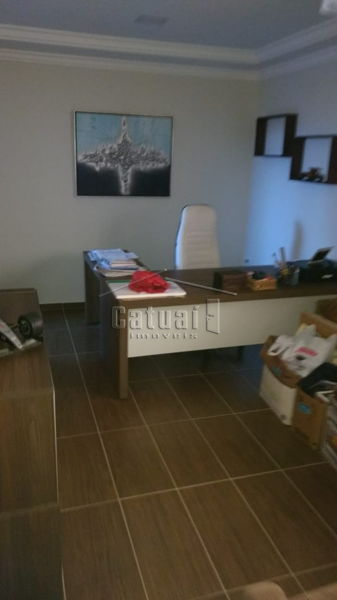 Casa à venda - Bairro Conjunto Habitacional Maria Cecília Serrano de Oliveira em Londrina Casa à venda - Bairro Conjunto Habitacional Maria Cecília Serrano de Oliveira em Londrina