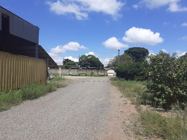 Barracao Comercial Á Venda E para alugar - Conjunto Águias Arapongas Barracao Comercial Á Venda E para alugar - Conjunto Águias Arapongas