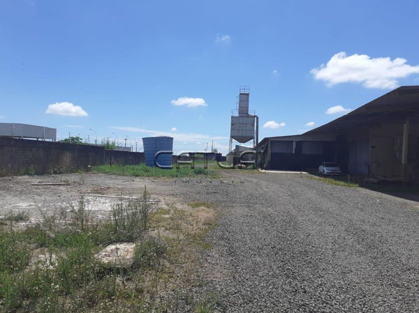 Barracao Comercial Á Venda E para alugar - Conjunto Águias Arapongas Barracao Comercial Á Venda E para alugar - Conjunto Águias Arapongas