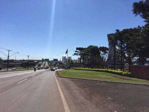 Barracao comercial com pátio e estrutura logística à venda no Jardim Rosicler, Londrina Barracao comercial com pátio e estrutura logística à venda no Jardim Rosicler, Londrina