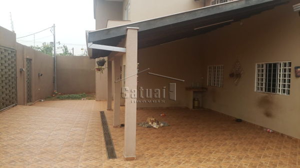 Casa à venda - Bairro Conjunto Habitacional Maria Cecília Serrano de Oliveira em Londrina Casa à venda - Bairro Conjunto Habitacional Maria Cecília Serrano de Oliveira em Londrina