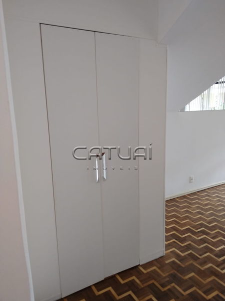 Casa à venda ou para alugar - Bairro Centro em Londrina Casa à venda ou para alugar - Bairro Centro em Londrina