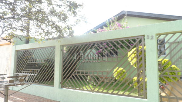 Casa à venda - Bairro Conjunto Habitacional Maria Cecília Serrano de Oliveira em Londrina Casa à venda - Bairro Conjunto Habitacional Maria Cecília Serrano de Oliveira em Londrina
