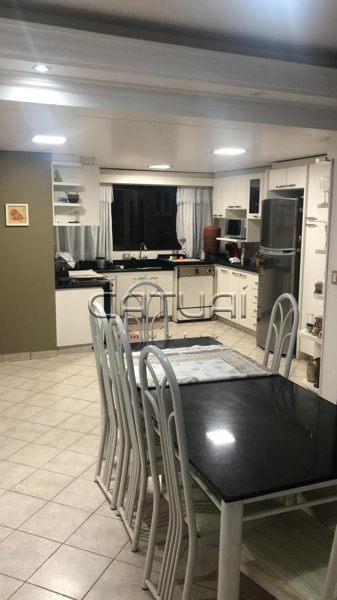 Casa à venda - Bairro Tucano em Londrina Casa à venda - Bairro Tucano em Londrina