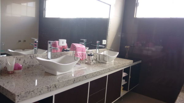 Casa à venda - Bairro Jardim da Luz em Londrina Casa à venda - Bairro Jardim da Luz em Londrina