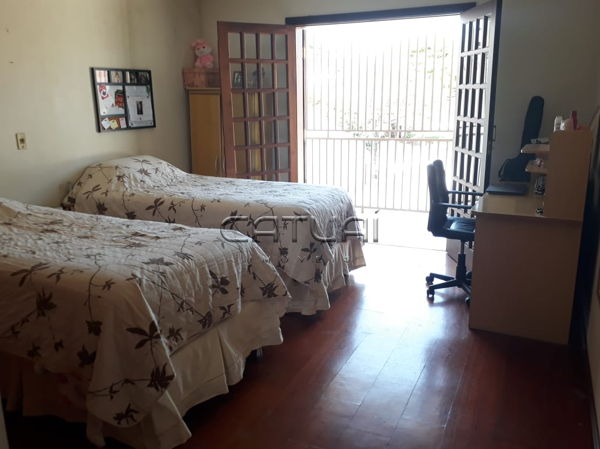 Casa à venda - Bairro Jardim Santo Antônio em Londrina Casa à venda - Bairro Jardim Santo Antônio em Londrina