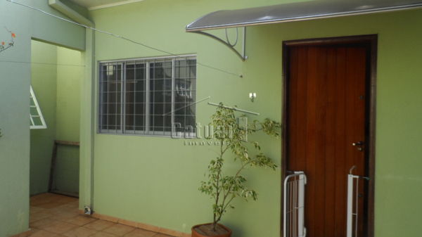 Casa à venda - Bairro Conjunto Habitacional Maria Cecília Serrano de Oliveira em Londrina Casa à venda - Bairro Conjunto Habitacional Maria Cecília Serrano de Oliveira em Londrina