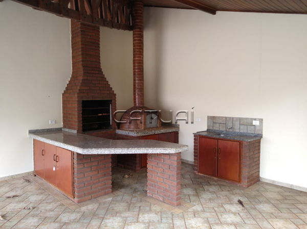 Casa à venda ou para alugar - Bairro Centro em Londrina Casa à venda ou para alugar - Bairro Centro em Londrina