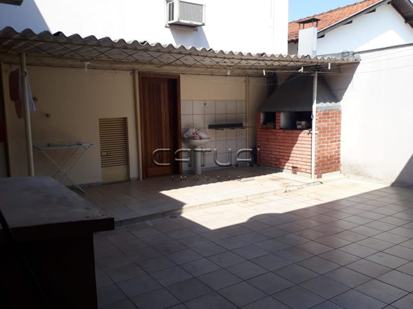 Casa à venda - Bairro Jardim Santo Antônio em Londrina Casa à venda - Bairro Jardim Santo Antônio em Londrina