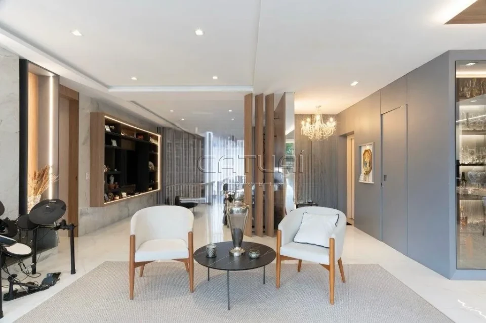 Apartamento à venda - Casa Batllo - Gleba Palhano, Londrina