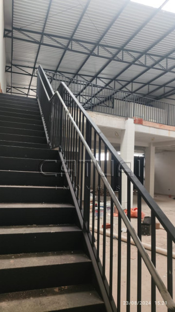 Barracão Comercial para alugar - Bairro Santa Mônica, Londrina Barracão Comercial para alugar - Bairro Santa Mônica, Londrina