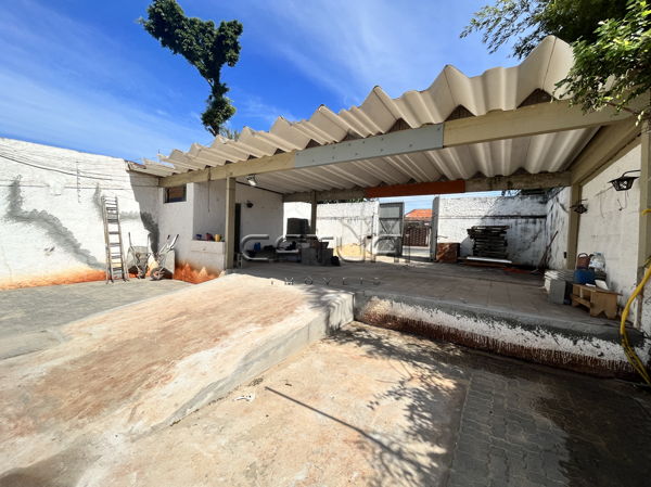 Casa Comercial para alugar - Bairro Vitória, Londrina Casa Comercial para alugar - Bairro Vitória, Londrina