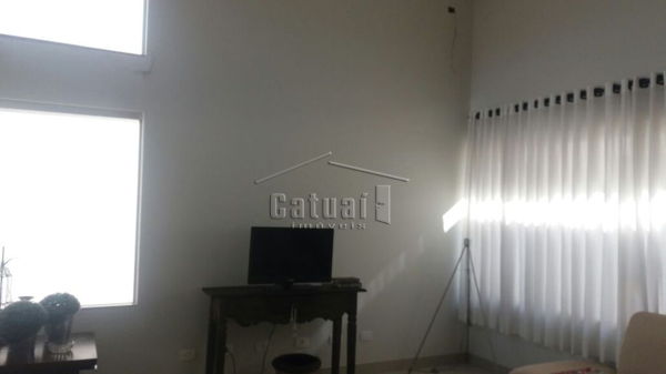 Casa à venda - Bairro Jardim Vila Rica em Londrina Casa à venda - Bairro Jardim Vila Rica em Londrina