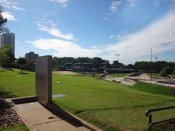 Casa em condomínio à venda - Alphaville Imbuias, Londrina Casa em condomínio à venda - Alphaville Imbuias, Londrina
