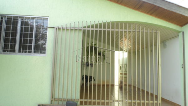 Casa à venda - Bairro Conjunto Habitacional Maria Cecília Serrano de Oliveira em Londrina Casa à venda - Bairro Conjunto Habitacional Maria Cecília Serrano de Oliveira em Londrina