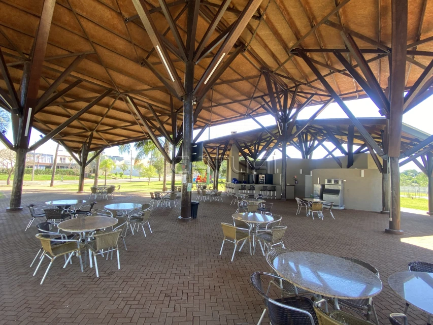 Imagens do imóveis Terreno À Venda Sun Lake Residence Londrina